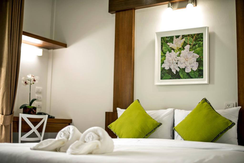 Cozytel Chiangmai Hotel Csiangmaj Kültér fotó