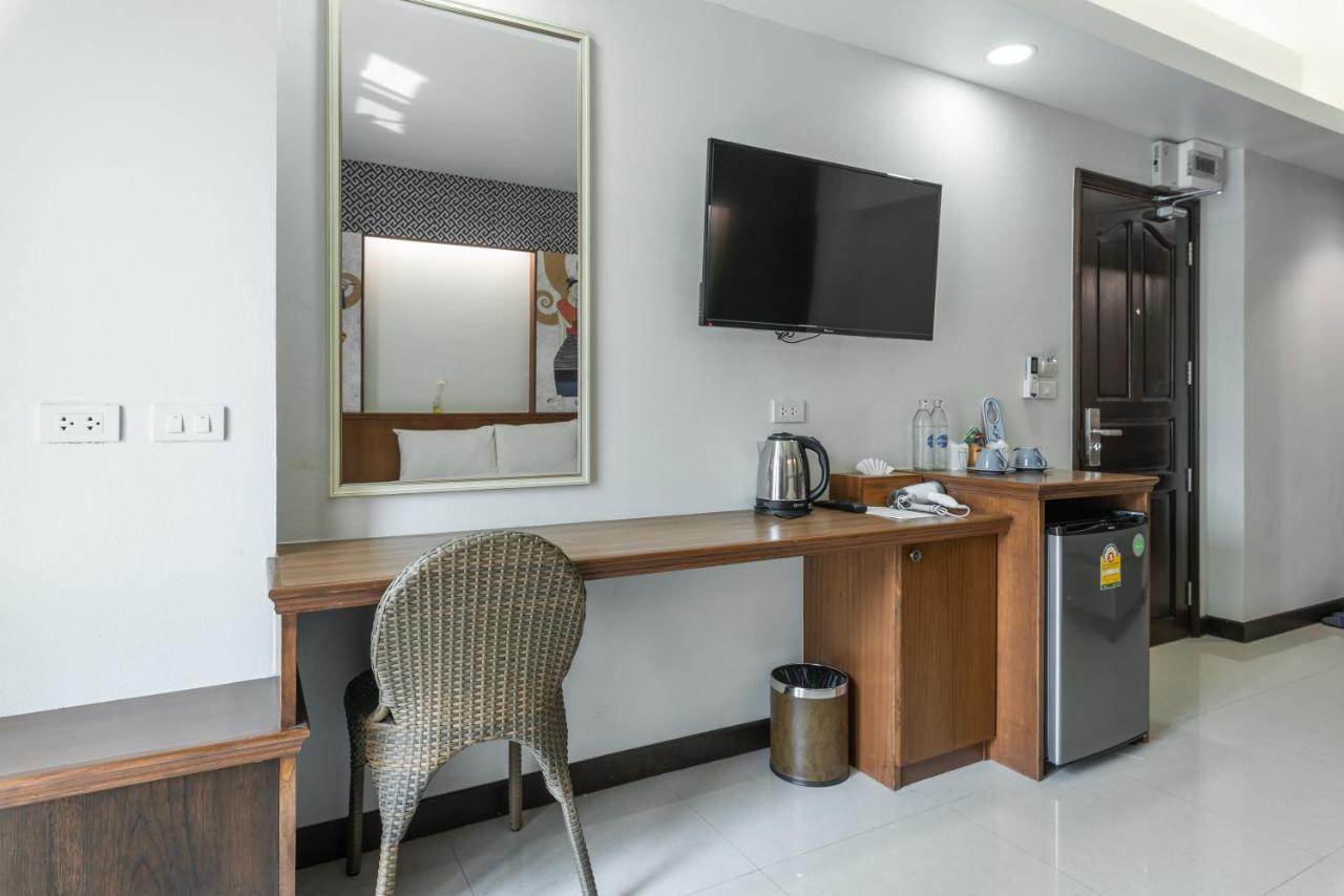 Cozytel Chiangmai Hotel Csiangmaj Kültér fotó